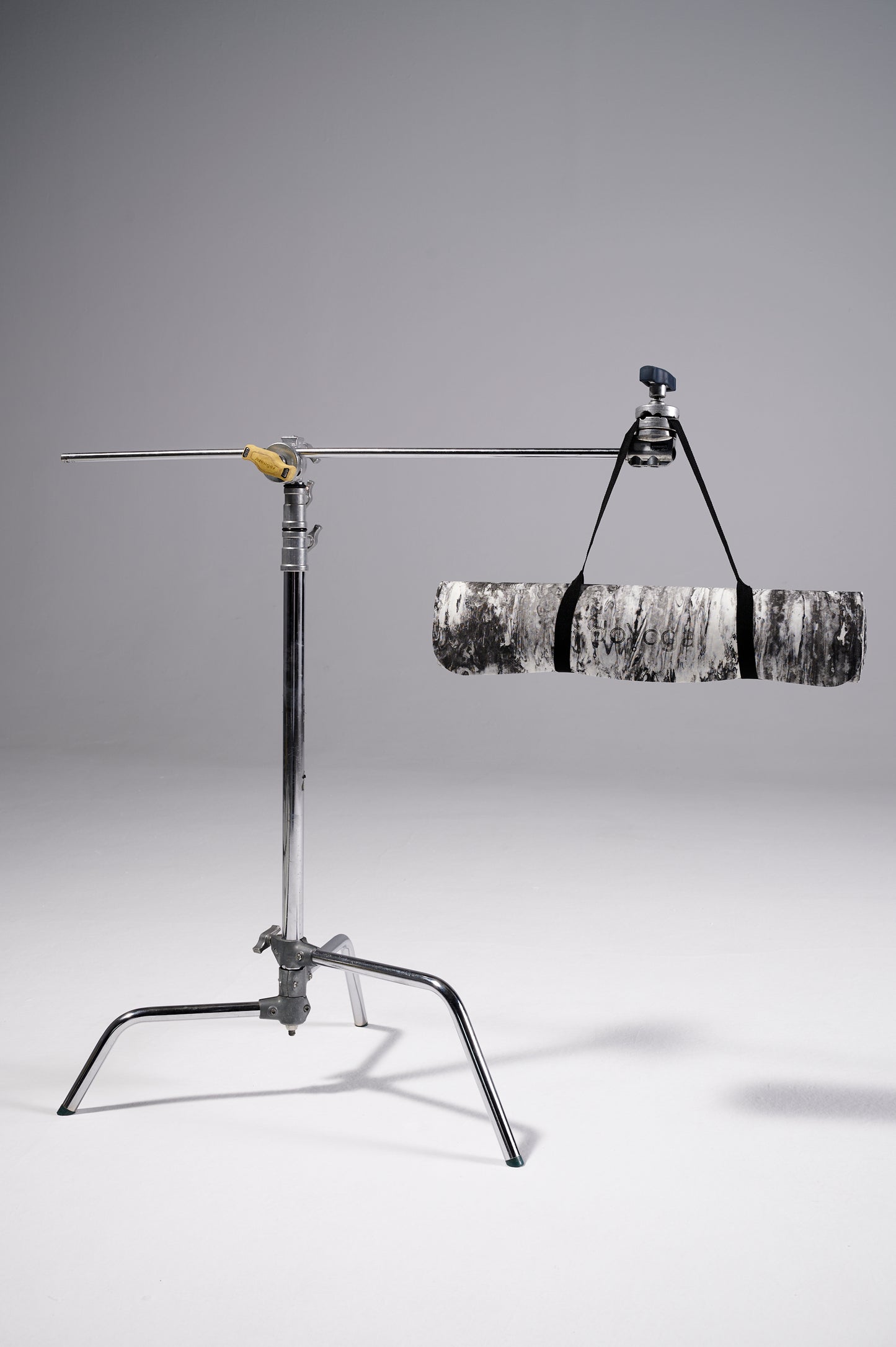 mata TPE, mata do jogi, czarnobiała, wzór marmurowy, sesja.